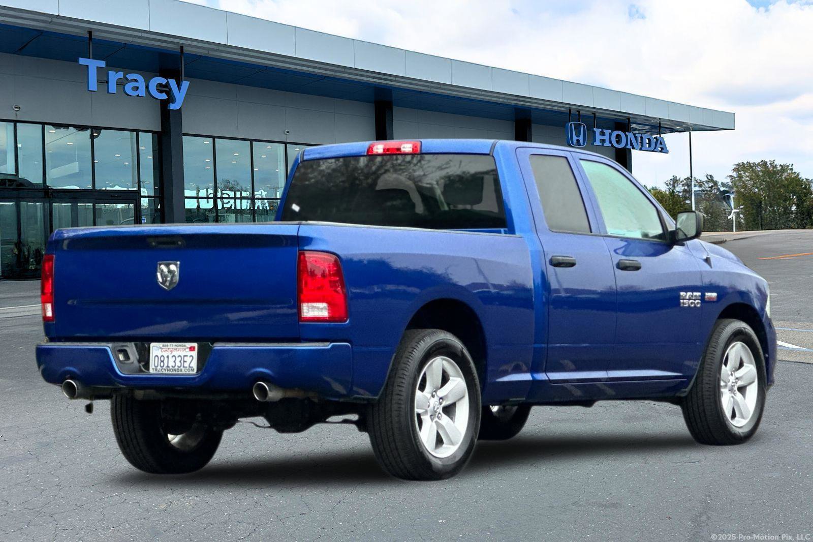 Used 2015 RAM 1500 Express image 6