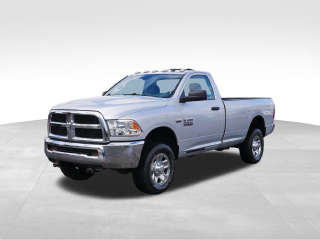 Used 2018 RAM 2500 Tradesman w/ Chrome Appearance Group AWD/4WD image 3
