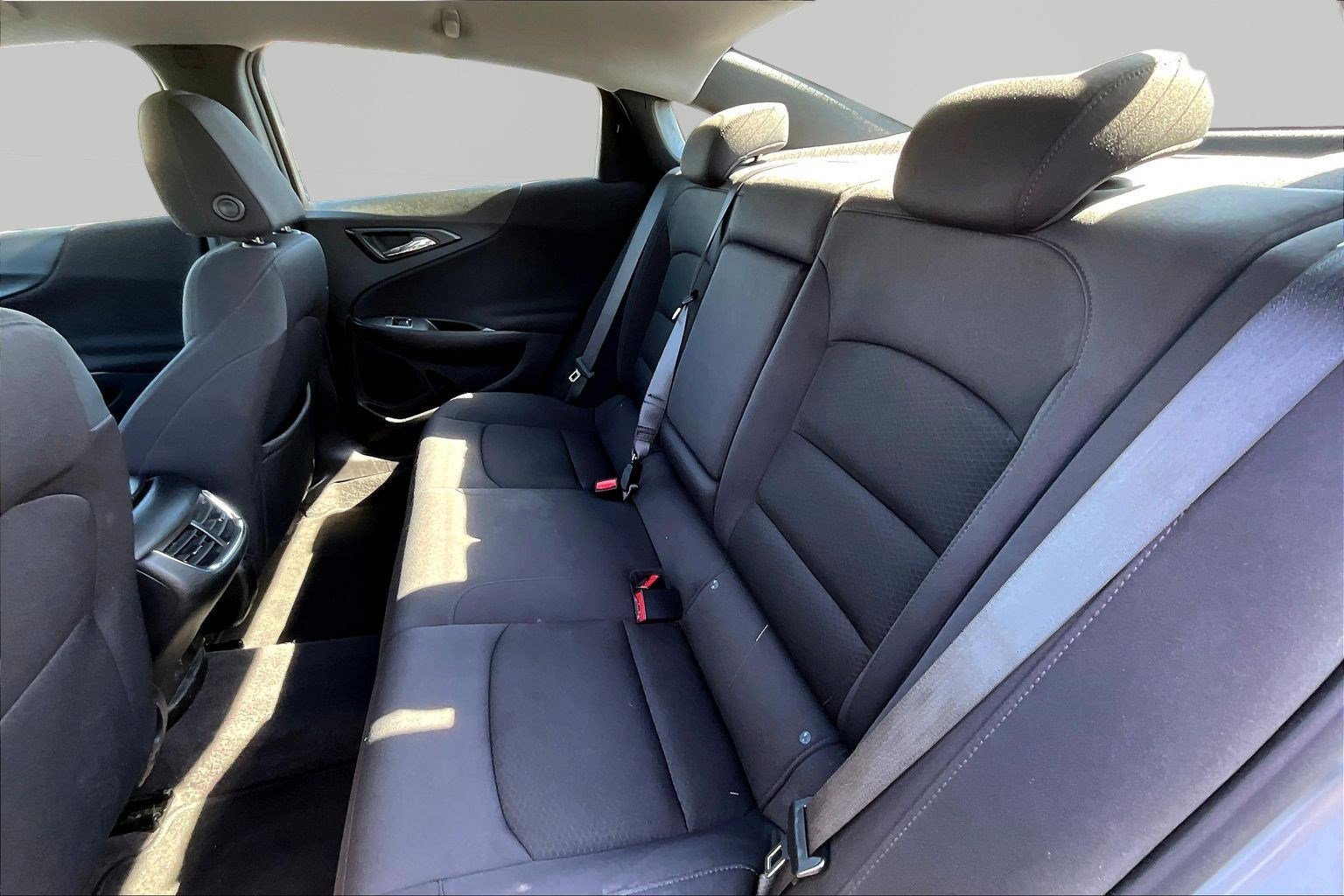 Used 2023 Chevrolet Malibu LT FWD image 22
