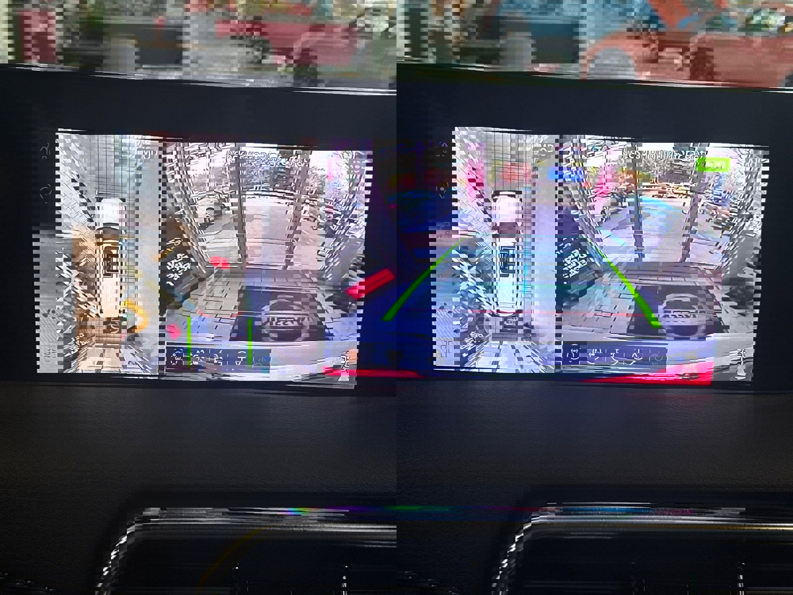 New 2025 Nissan Armada SL w/ Captain's Chari Seat Package image 24