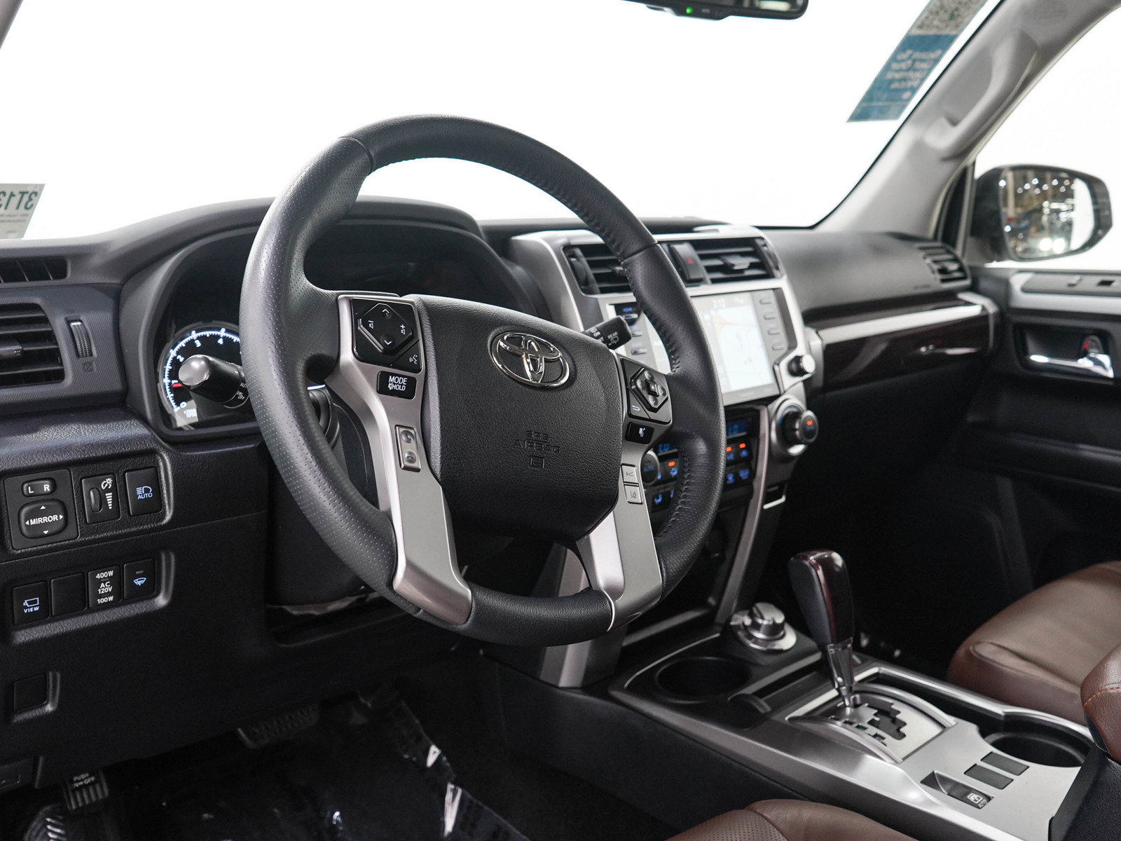 Used 2022 Toyota 4Runner Limited AWD/4WD image 24