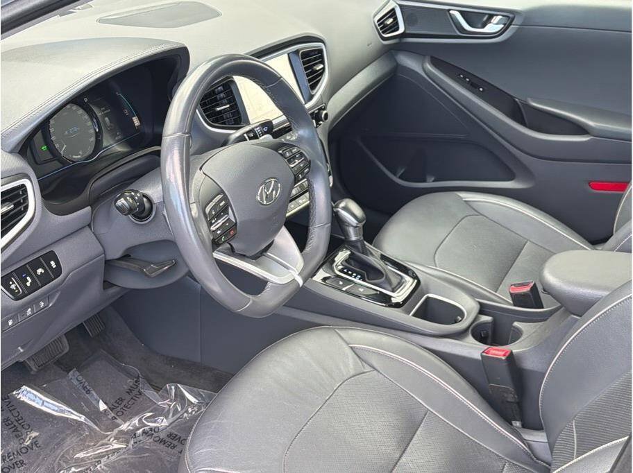 Used 2019 Hyundai Ioniq Limited w/ Ultimate Package 02 FWD image 7