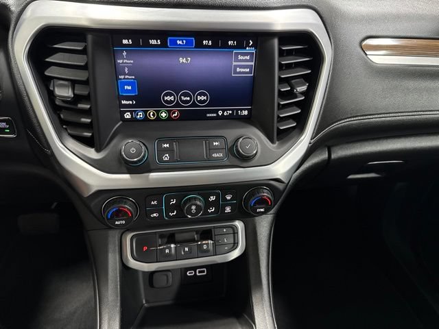 Used 2020 GMC Acadia SLE AWD/4WD image 16