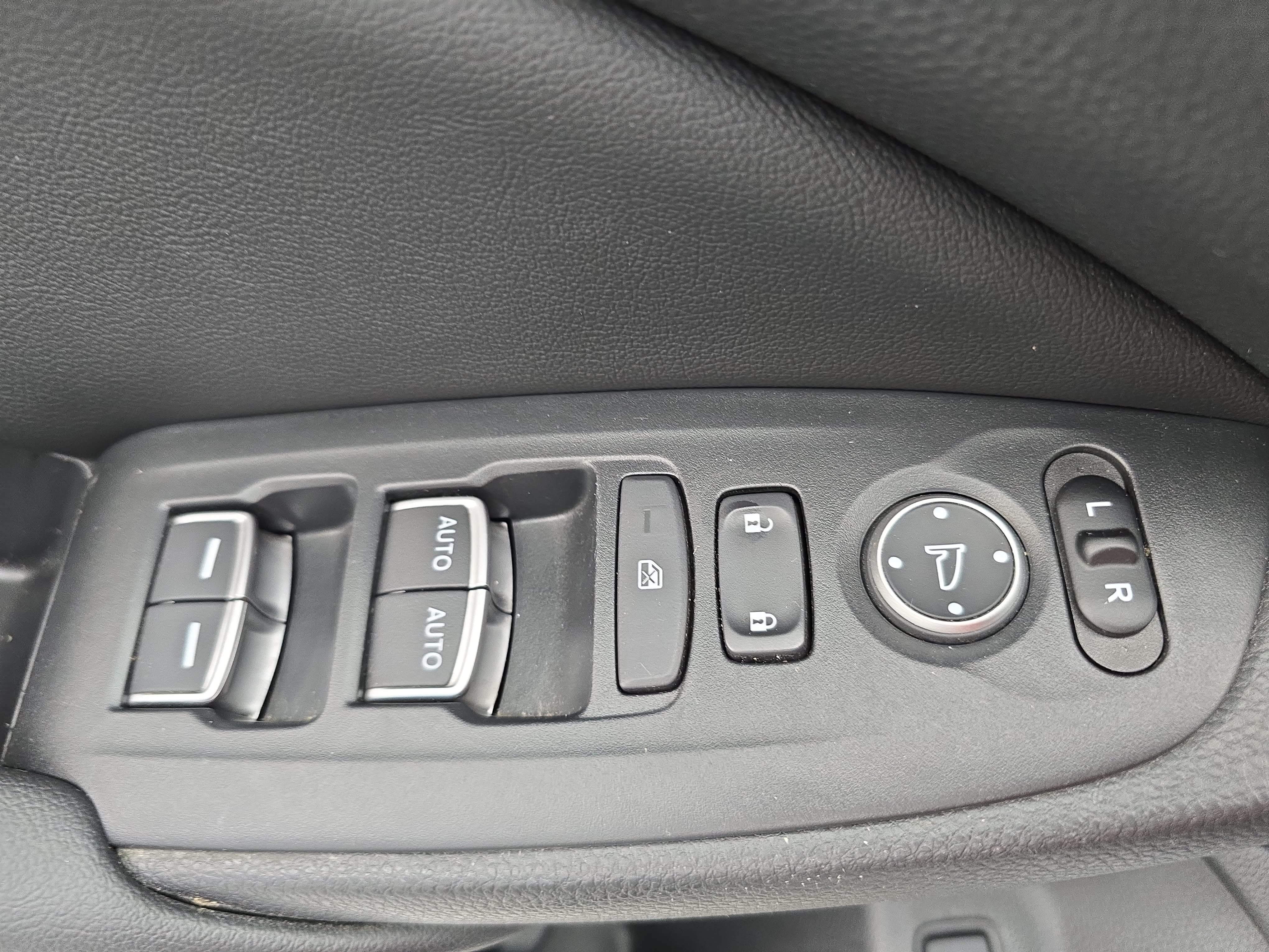 Used 2022 Honda Accord Touring image 27
