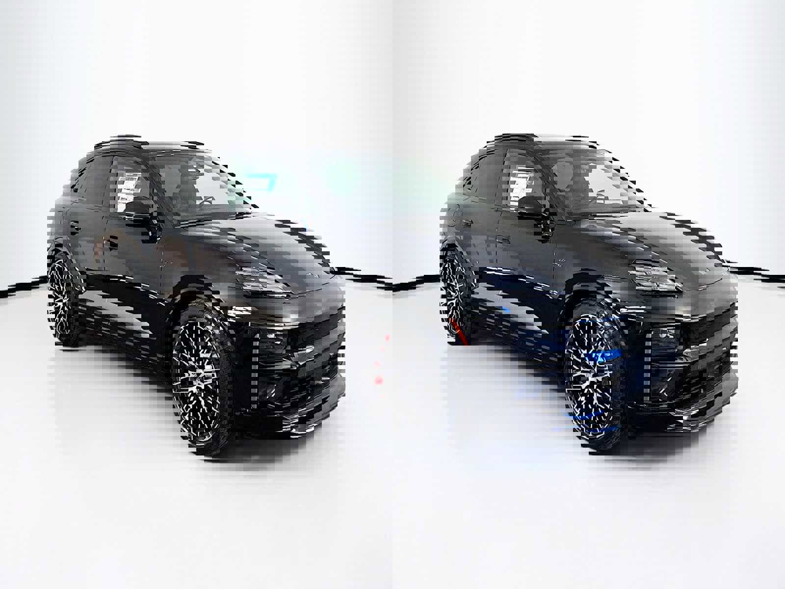 New 2025 Porsche Macan Turbo Electric image 7