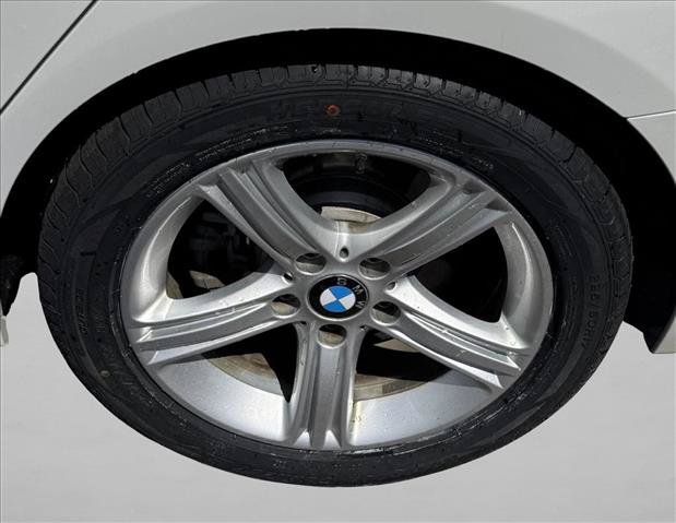 Used 2015 BMW 320i xDrive Sedan AWD/4WD image 9