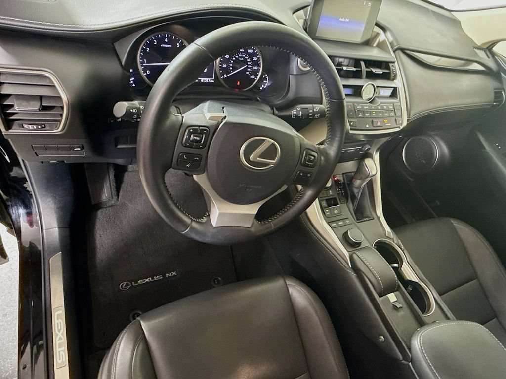Used 2017 Lexus NX 200t FWD image 10