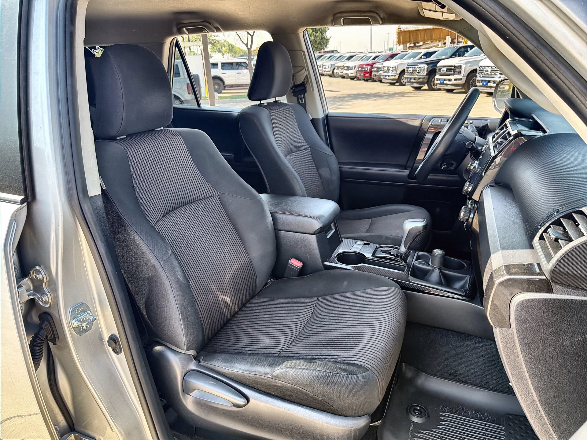 Used 2021 Toyota 4Runner TRD Off-Road AWD/4WD image 23