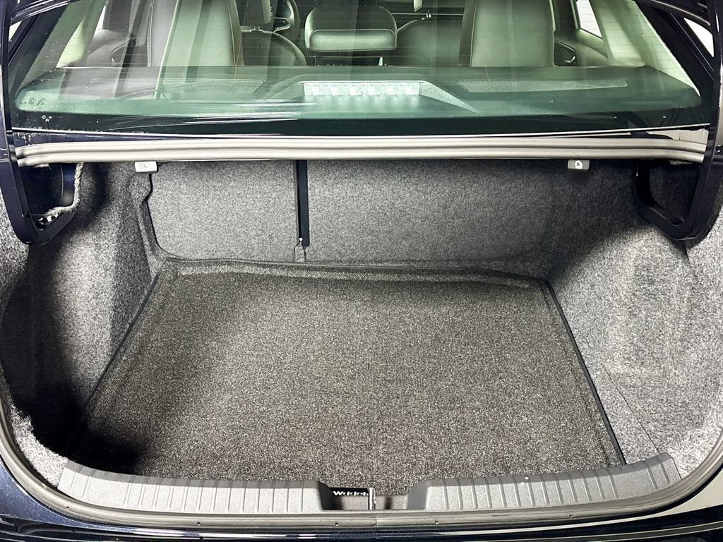 New 2026 Volkswagen Jetta SE FWD image 21