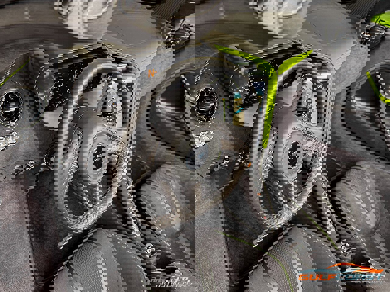 Used 2025 McLaren 750S Spider image 29