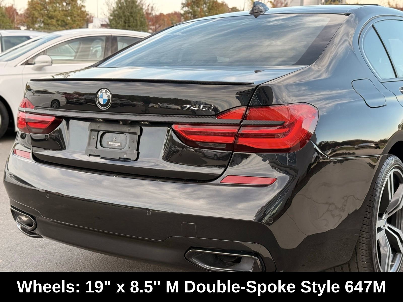 Used 2019 BMW 740i w/ M Sport Package image 12