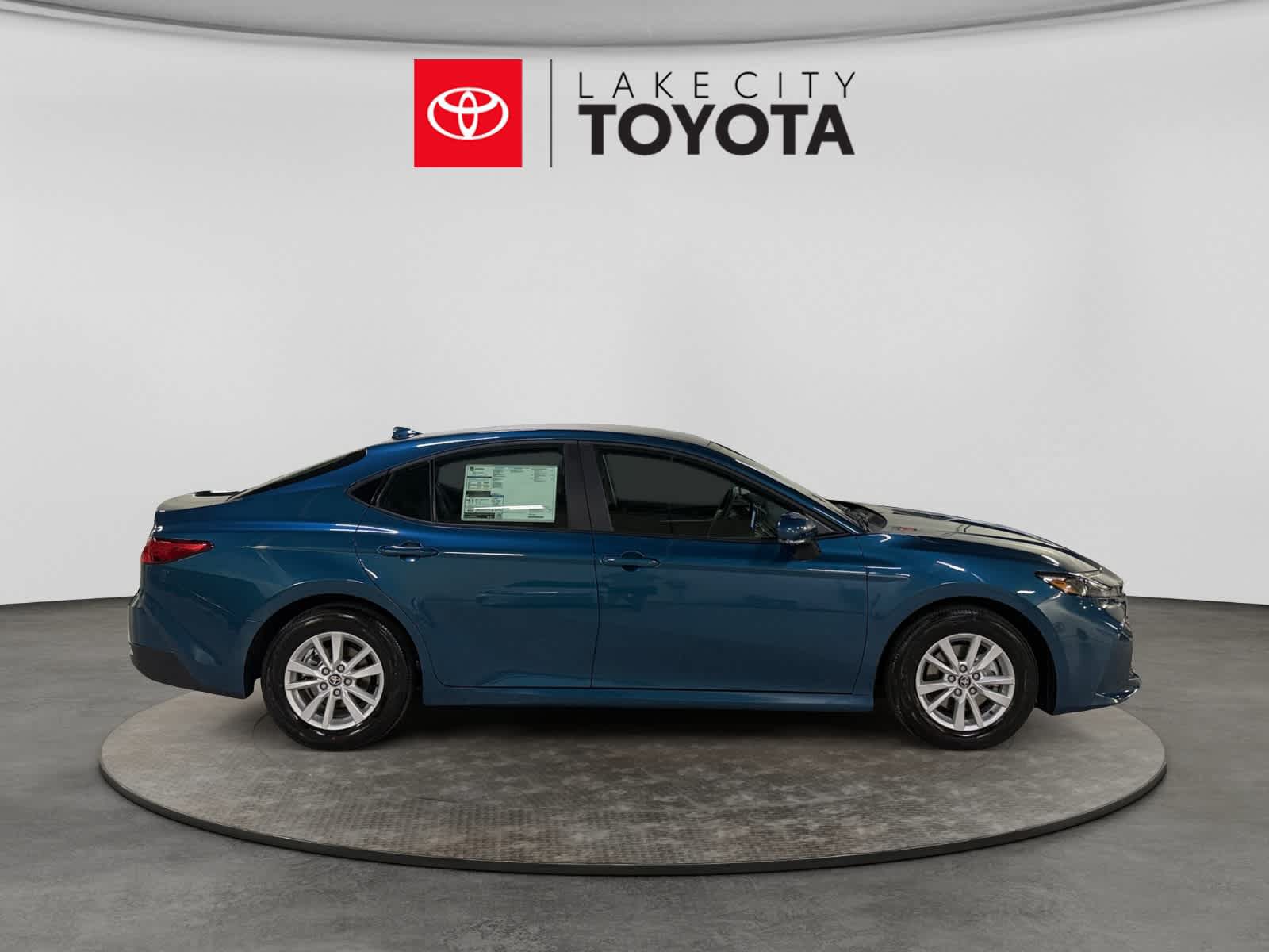 New 2026 Toyota Camry LE w/ Convenience Package FWD image 7