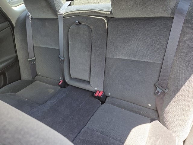 Used 2015 Chevrolet Impala LT w/ LT Sunroof Package FWD image 12