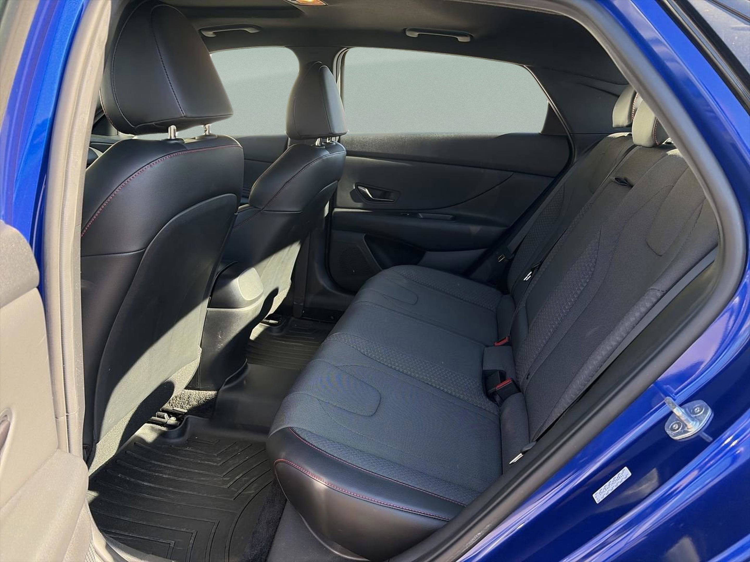 Certified 2022 Hyundai Elantra N Line image 14