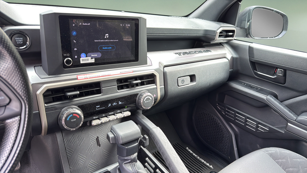 Certified 2025 Toyota Tacoma SR5 AWD/4WD image 25