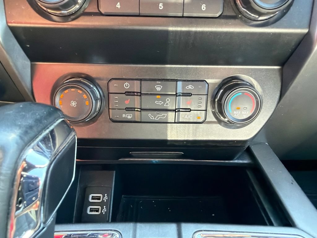 Used 2019 Ford F150 XLT w/ Equipment Group 302A Luxury AWD/4WD image 26