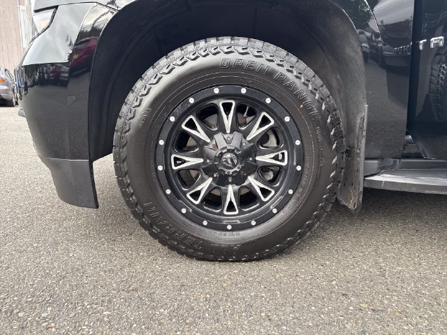 Used 2018 Chevrolet Tahoe LT AWD/4WD image 28