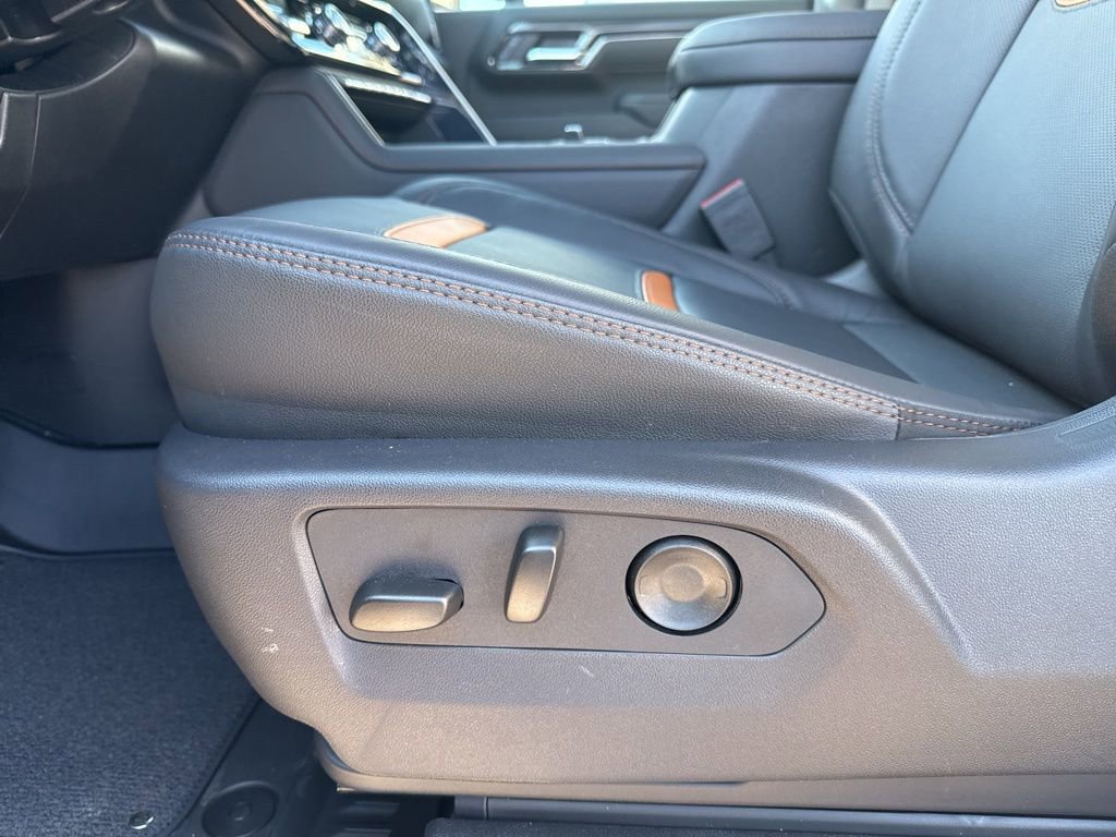 New 2026 GMC Sierra 2500 AT4 w/ AT4 Premium Plus Package image 22