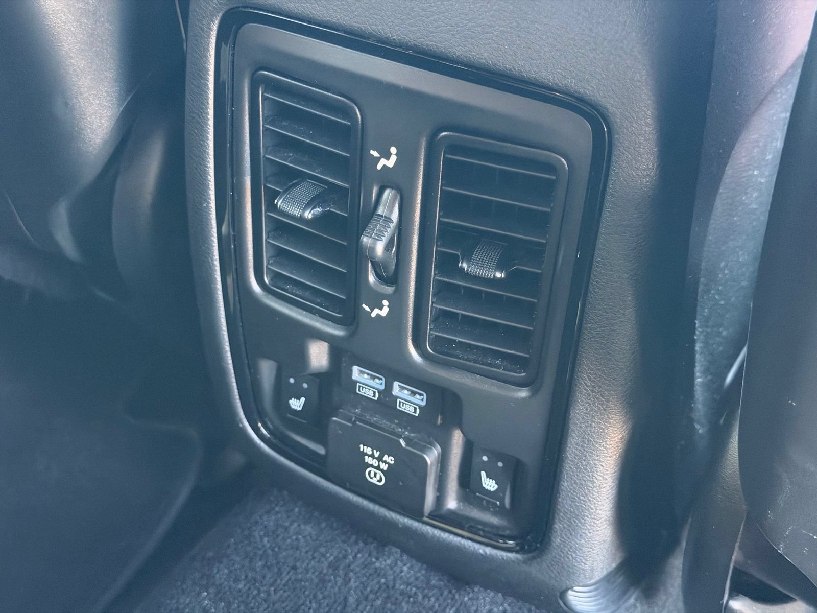 Used 2022 Dodge Durango SRT w/ Technology Group AWD/4WD image 37