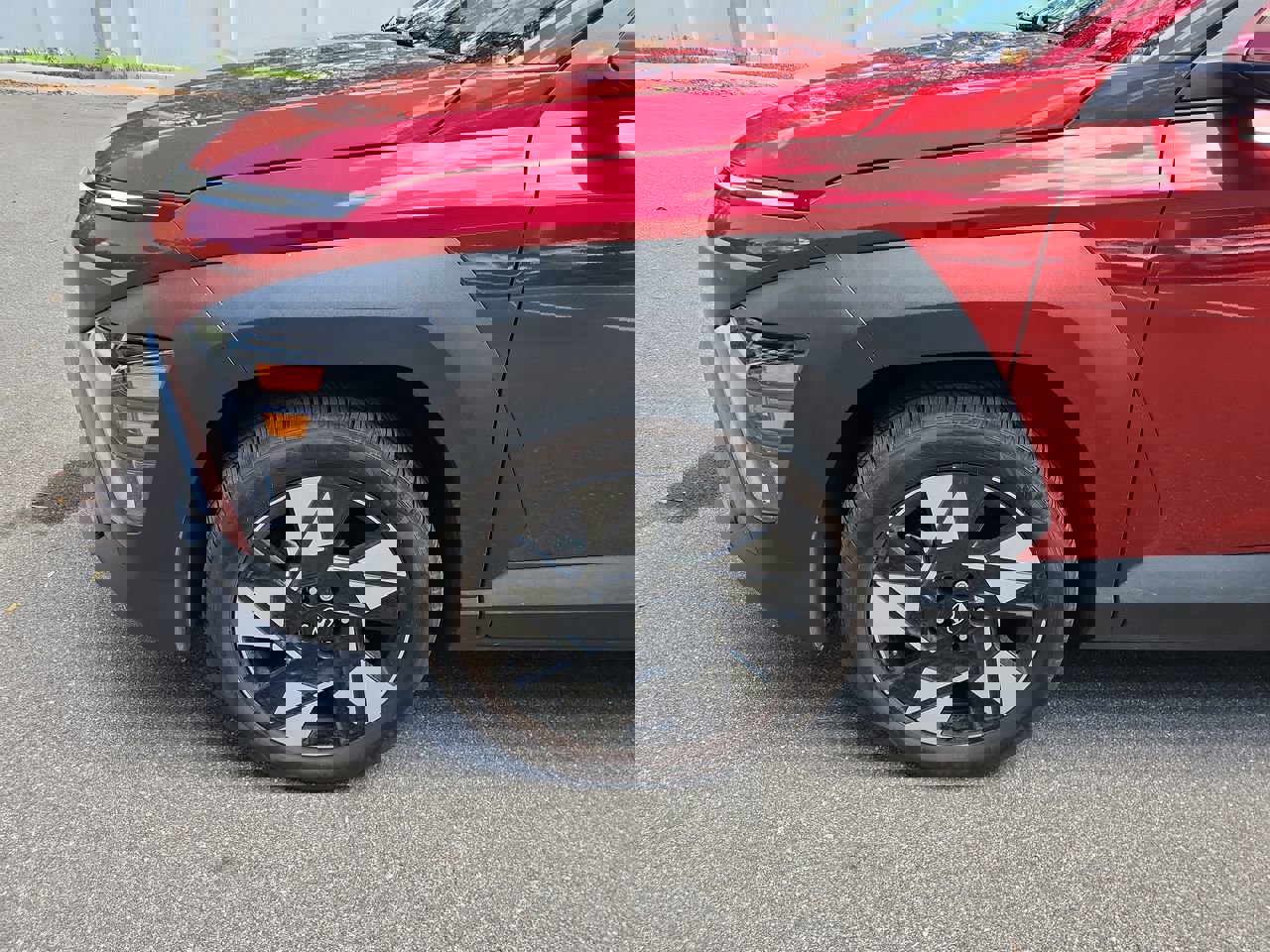 Used 2024 Hyundai Kona SEL image 25