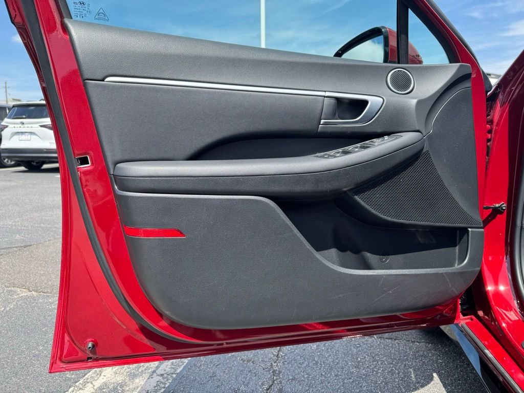 Used 2024 Hyundai Sonata SEL FWD image 12
