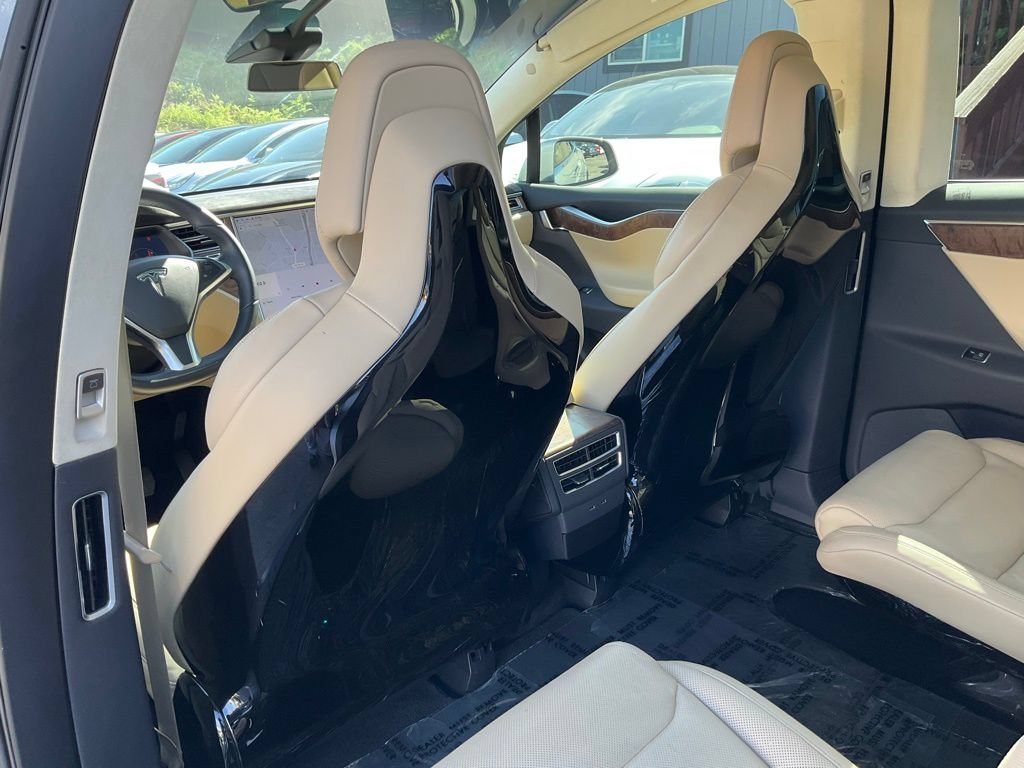 Used 2016 Tesla Model X 75D AWD/4WD image 38