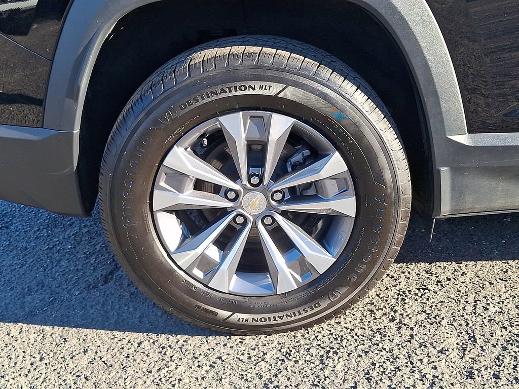 Used 2025 Chevrolet Equinox LT FWD image 34