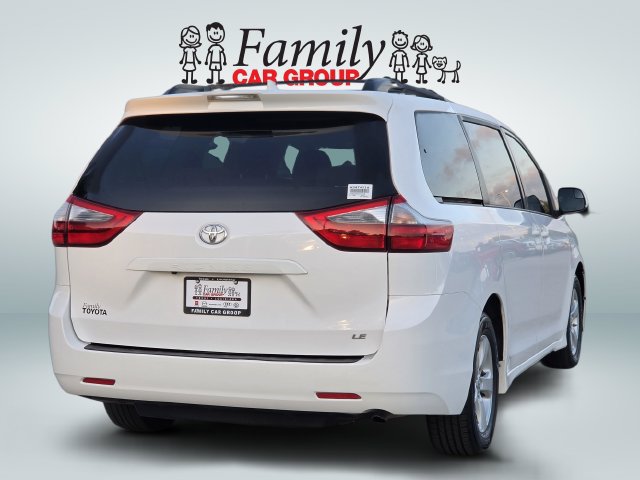 Used 2020 Toyota Sienna LE FWD image 4