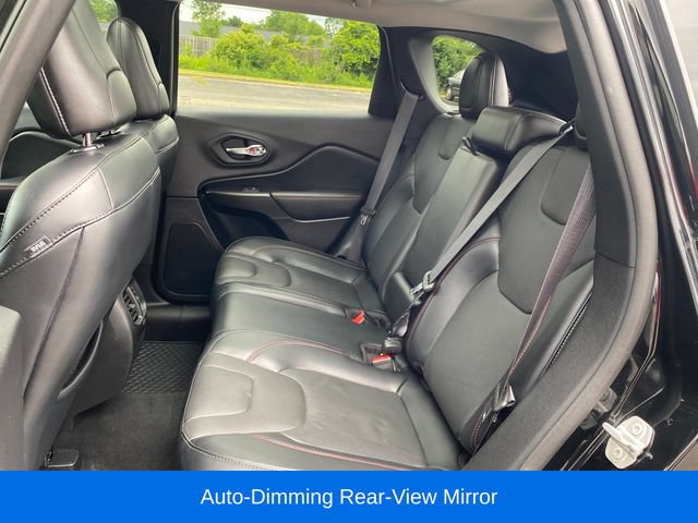 Used 2021 Jeep Cherokee Trailhawk w/ Sun, Sound & Nav Group AWD/4WD image 20