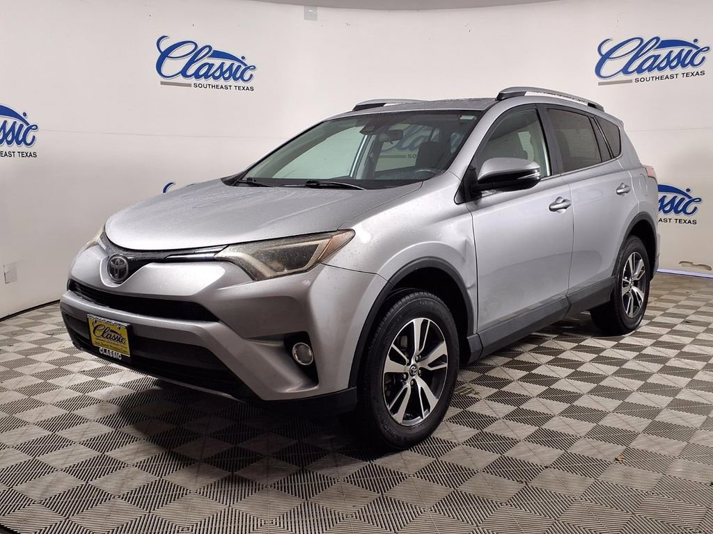 Used 2017 Toyota RAV4 XLE image 3