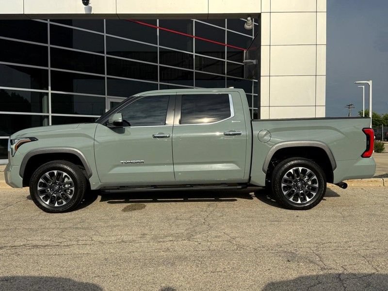 Used 2025 Toyota Tundra Limited AWD/4WD image 7