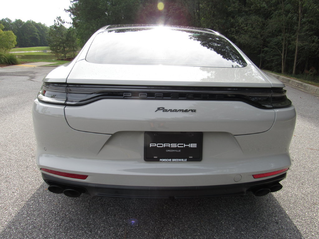 Used 2023 Porsche Panamera image 6