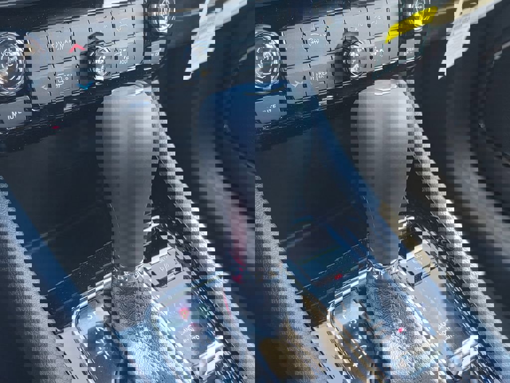 New 2026 Jeep Compass Latitude image 18