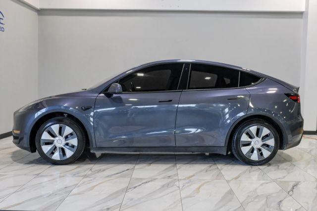 Used 2021 Tesla Model Y 2WD image 17