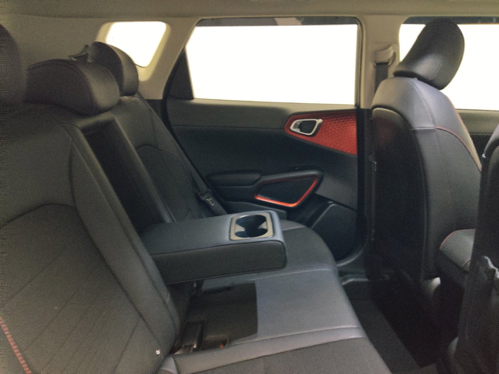Used 2020 Kia Soul GT-Line Turbo FWD image 19
