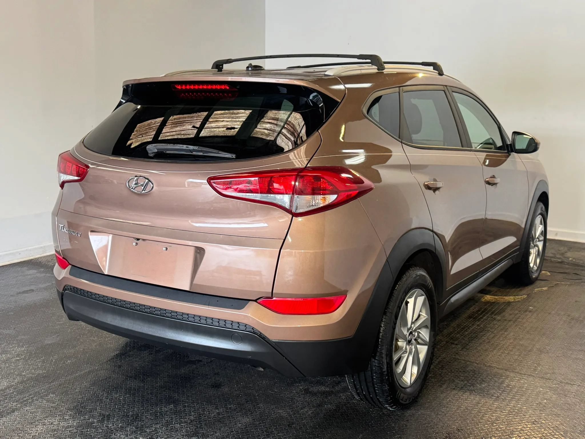 Used 2016 Hyundai Tucson SE w/ Option Group 02 FWD image 4