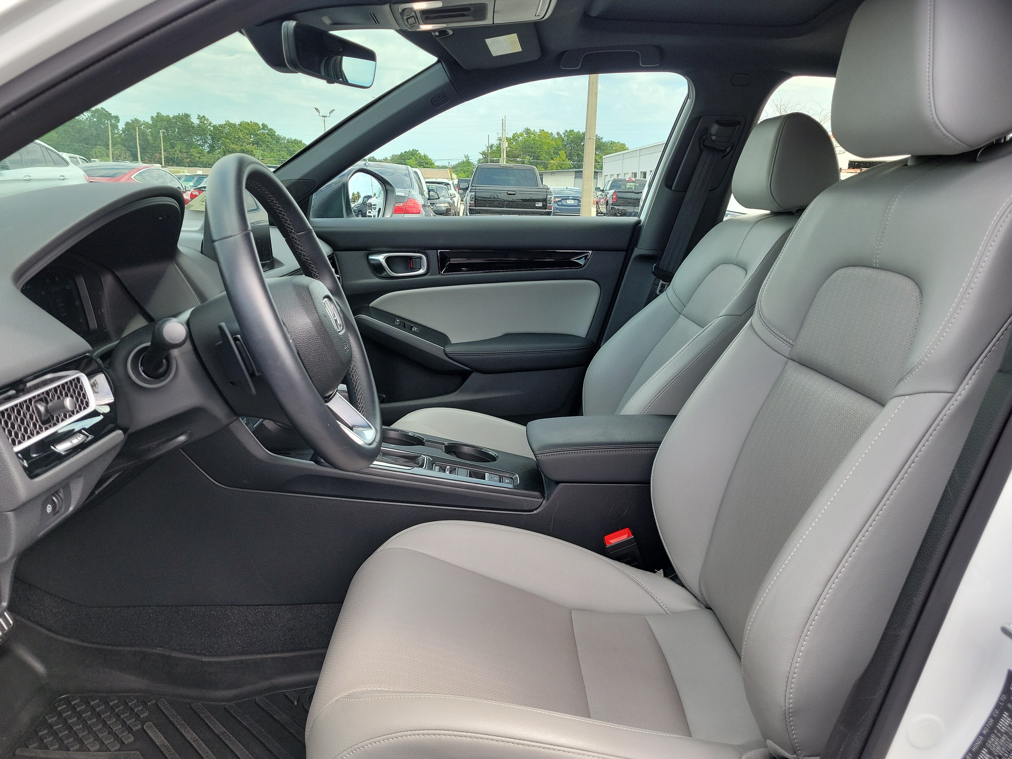 Used 2025 Honda Civic Sport Touring image 13