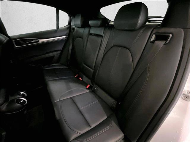 Used 2024 Alfa Romeo Stelvio Ti AWD/4WD image 28