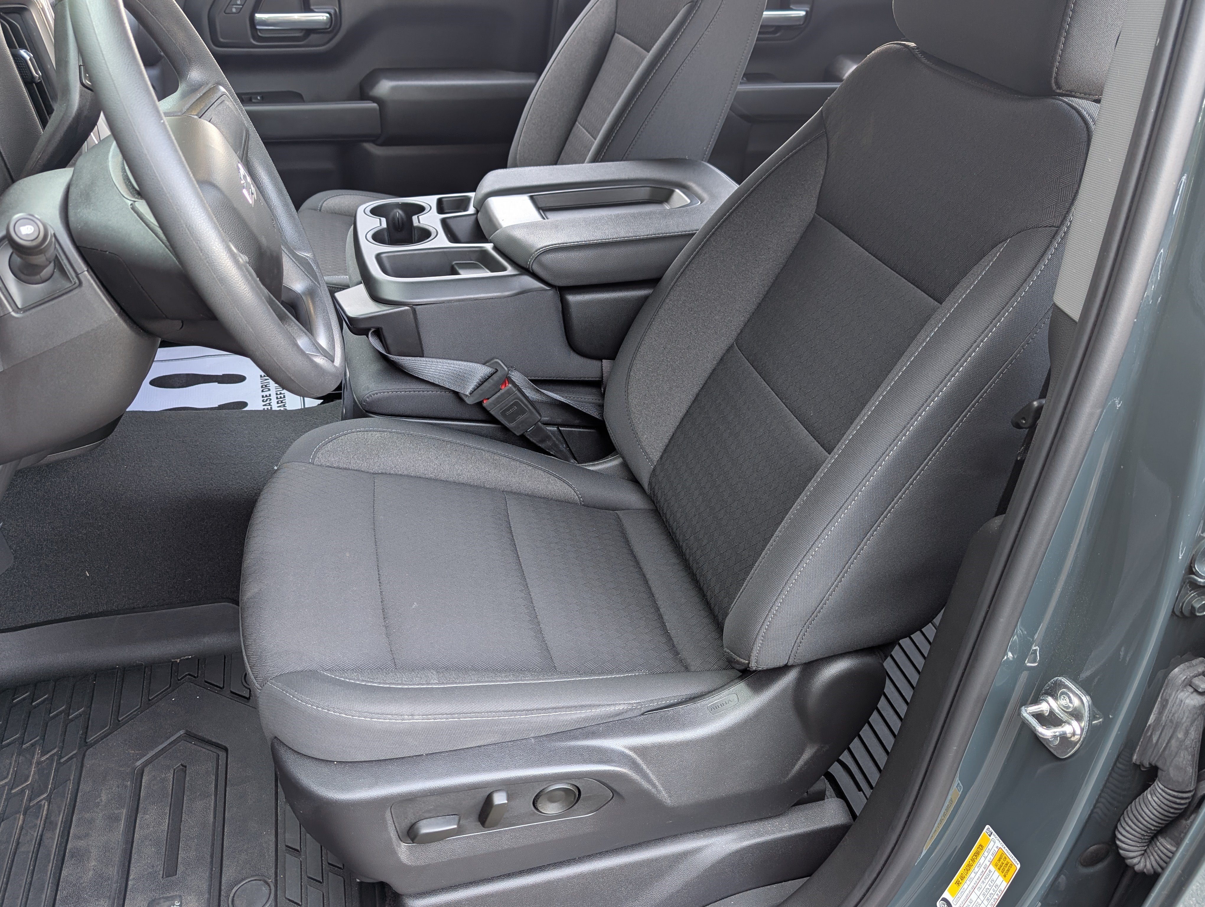 Used 2025 Chevrolet Silverado 1500 Custom Trail Boss AWD/4WD image 16
