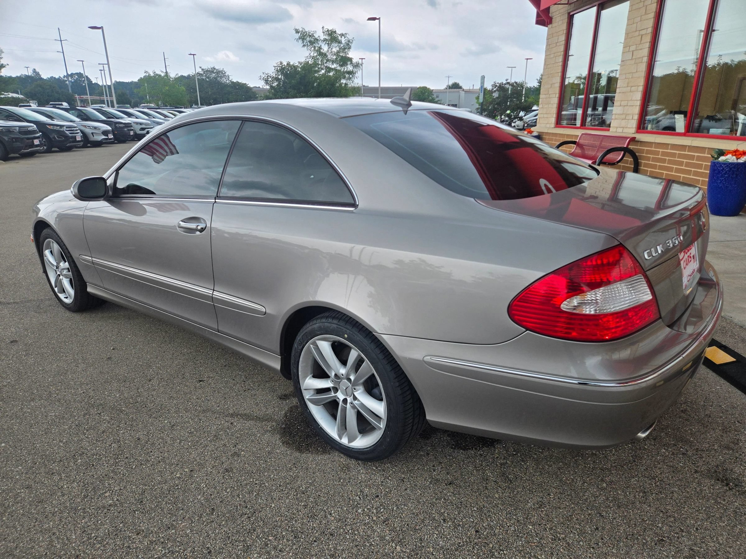 Used 2007 Mercedes-Benz CLK 350 Coupe image 6
