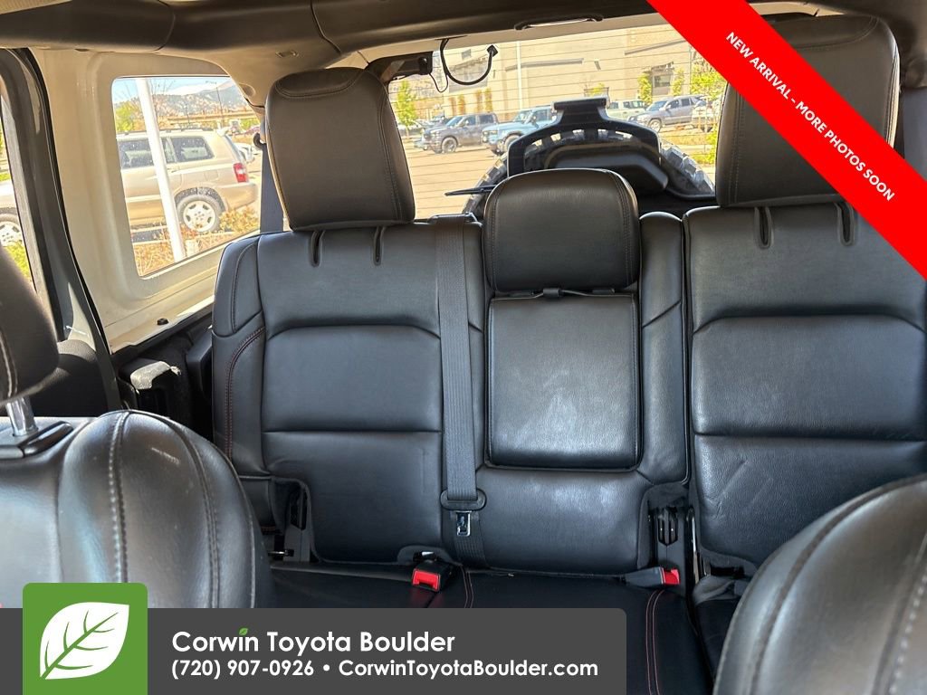 Used 2020 Jeep Wrangler Unlimited Rubicon AWD/4WD image 12