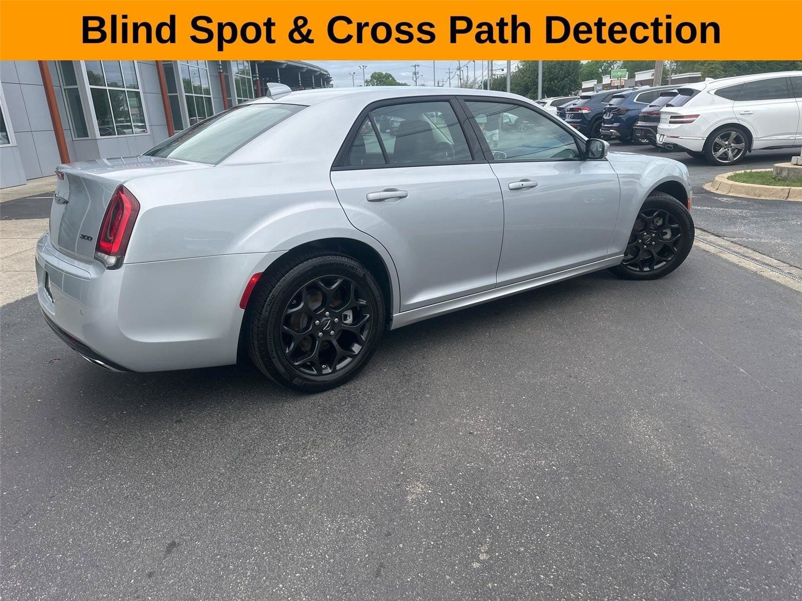Used 2023 Chrysler 300 Touring L w/ Comfort Group AWD/4WD video 2
