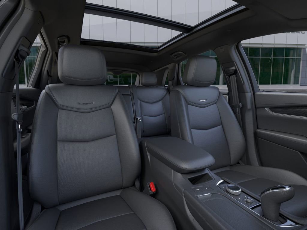 New 2025 Cadillac XT5 Sportv w/ LPO, Floor Liner Package image 16
