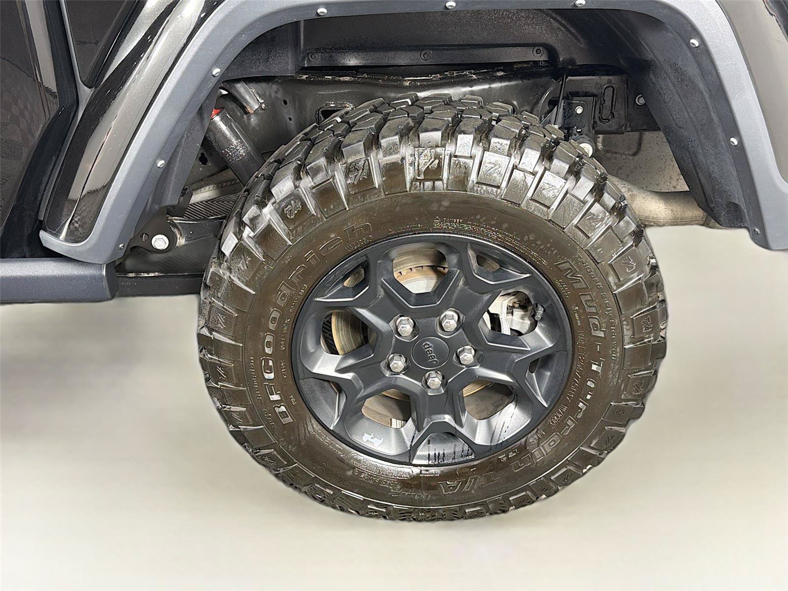 Used 2023 Jeep Gladiator Sport AWD/4WD image 36