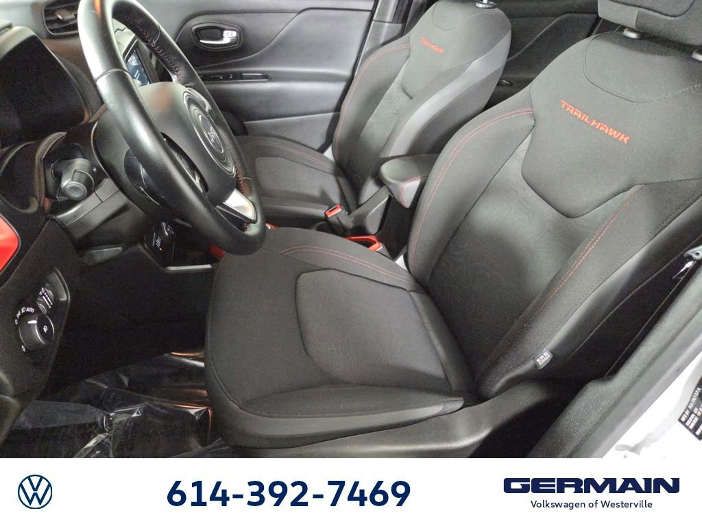 Used 2019 Jeep Renegade Trailhawk w/ Safety and Security Group image 18