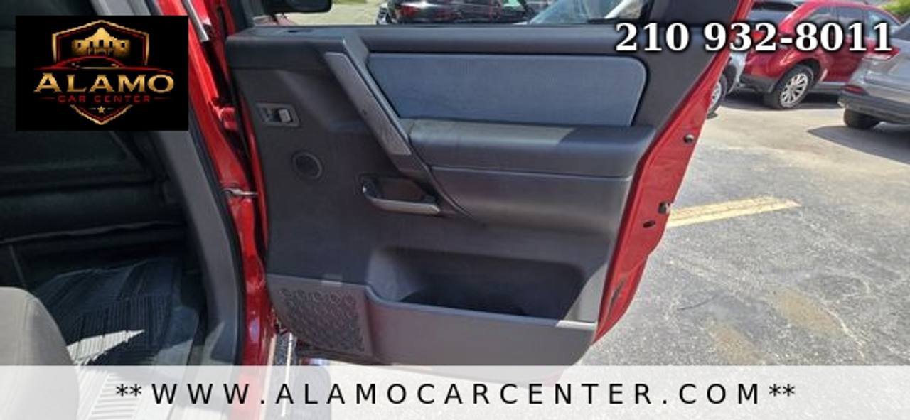 Used 2006 Nissan Titan SE RWD image 25