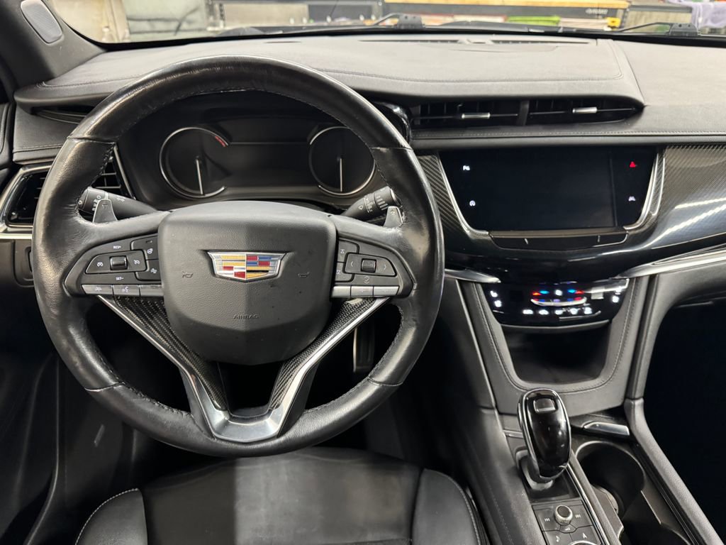 Used 2020 Cadillac XT6 Sport AWD/4WD image 18