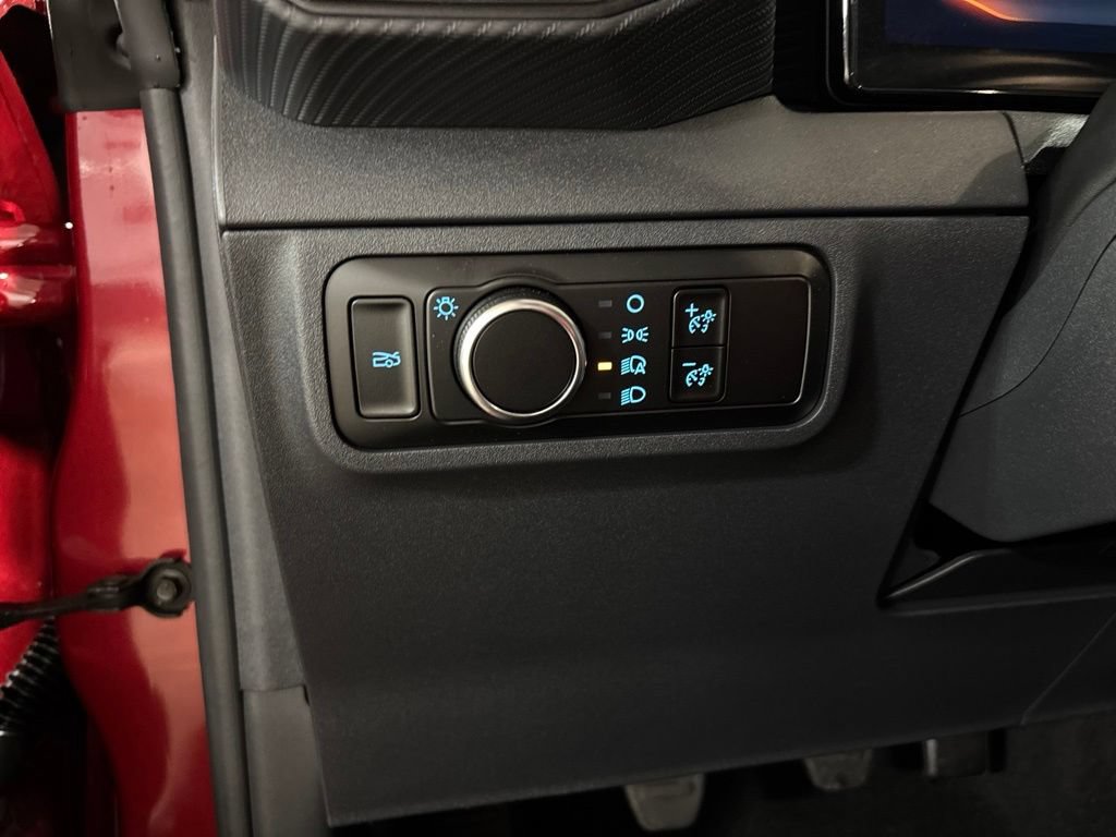 Used 2024 Ford Mustang GT RWD image 13