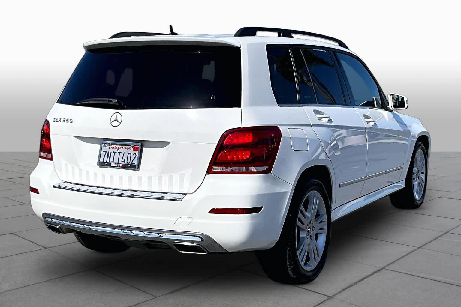 Used 2015 Mercedes-Benz GLK 350 2WD image 11