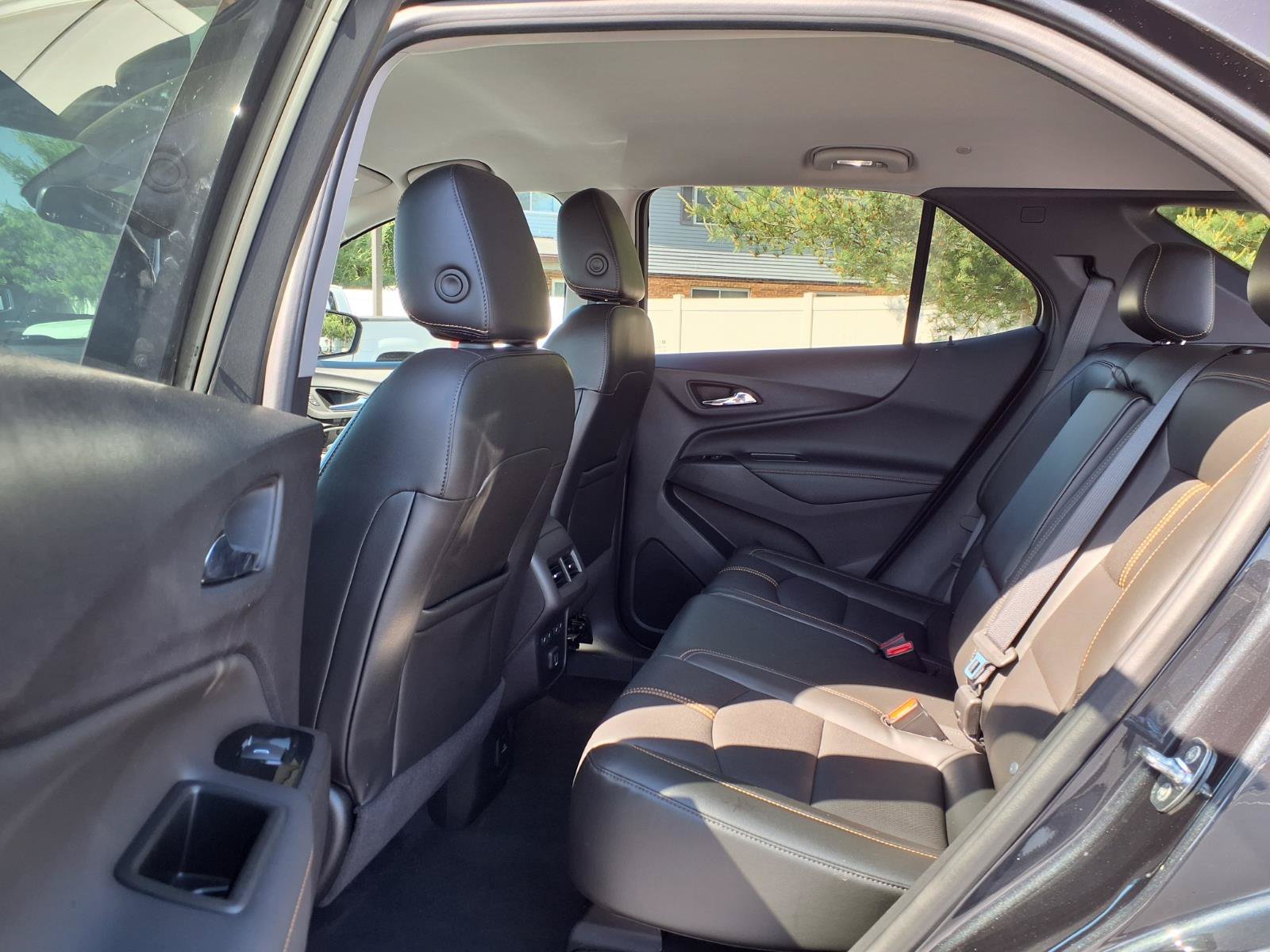 Used 2022 Chevrolet Equinox Premier FWD image 21